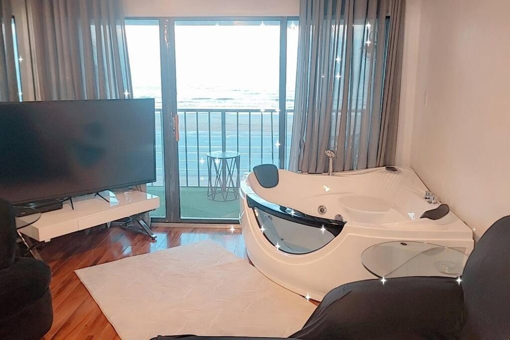 Apartment Con Vista Al Mar, Jacuzzi Interno